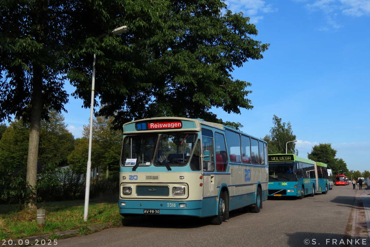 Amsterdam, Den Oudsten # AV-98-30; Leeuwarden — Openbaar Vervoer Collectie Nederland Open Day 2025