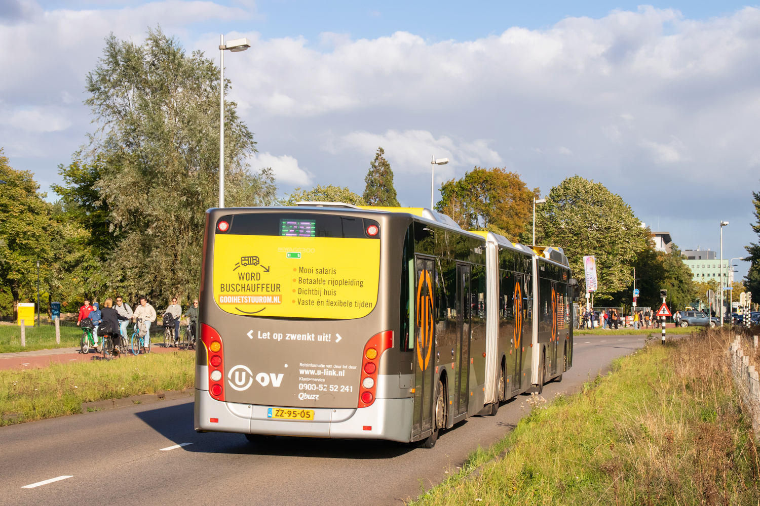 Utrecht, Van Hool New AGG300 # 4205