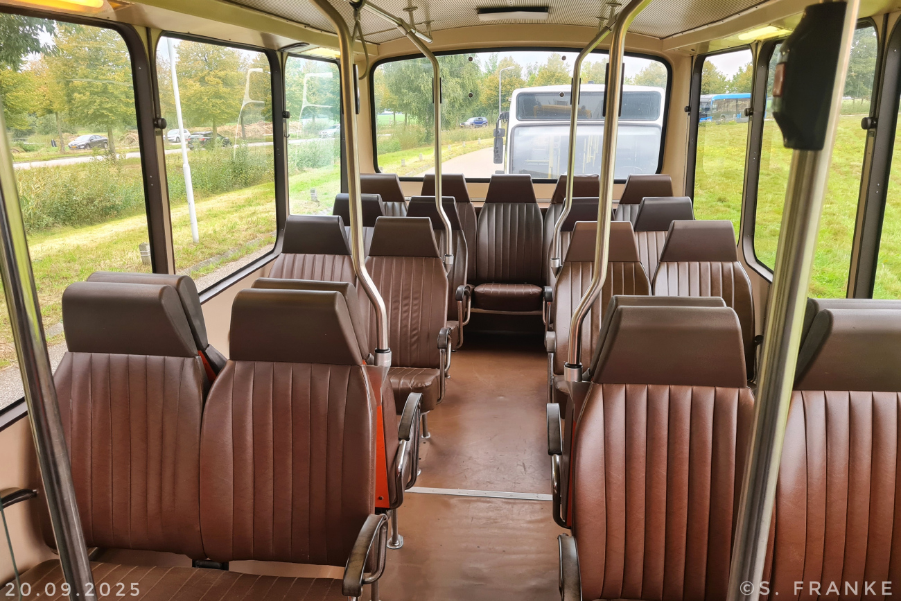 Leeuwarden, Den Oudsten # 438; Leeuwarden — Openbaar Vervoer Collectie Nederland Open Day 2025