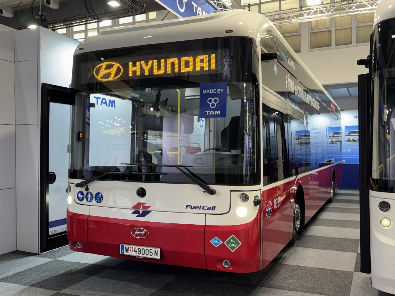 Vienna, Hyundai Elec City FC 12 # 8399; Brussels — Busworld Bruxelles 2025