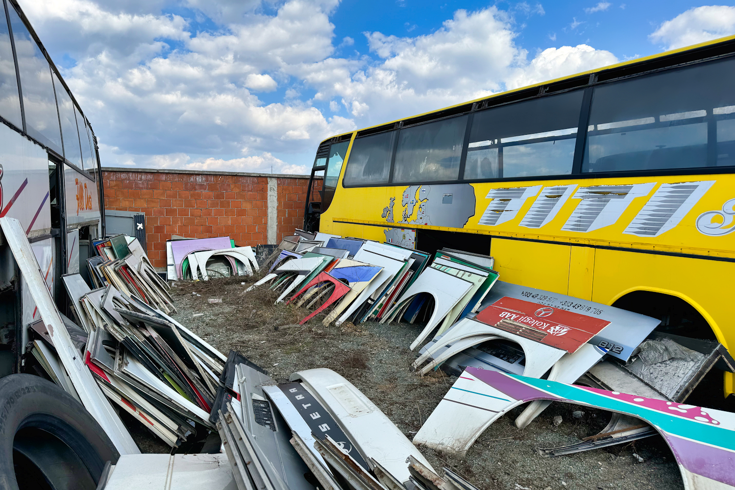 Pristina, Mercedes-Benz O405G # ---; Pristina — Miscellaneous photos