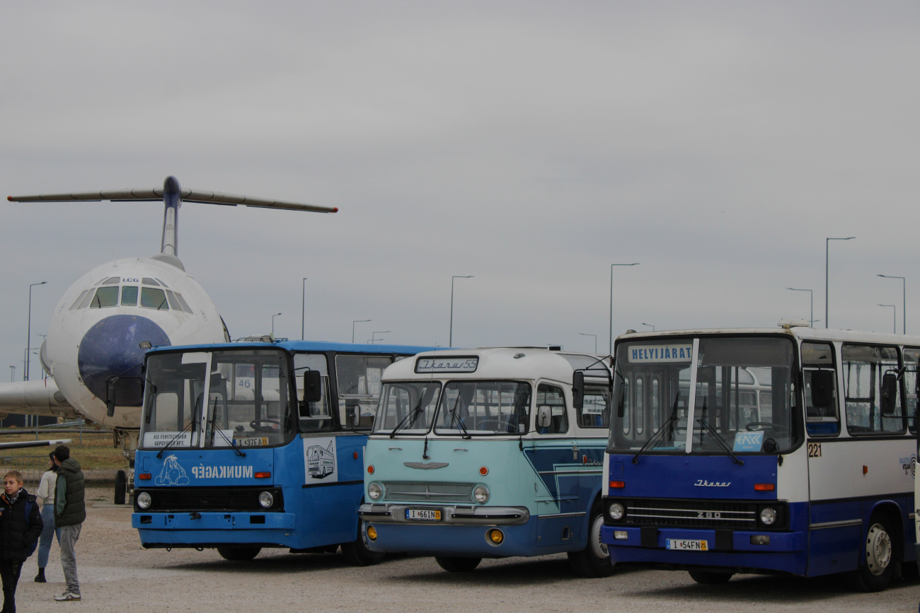 Budapest, Ikarus 55.** # I 66IN 25