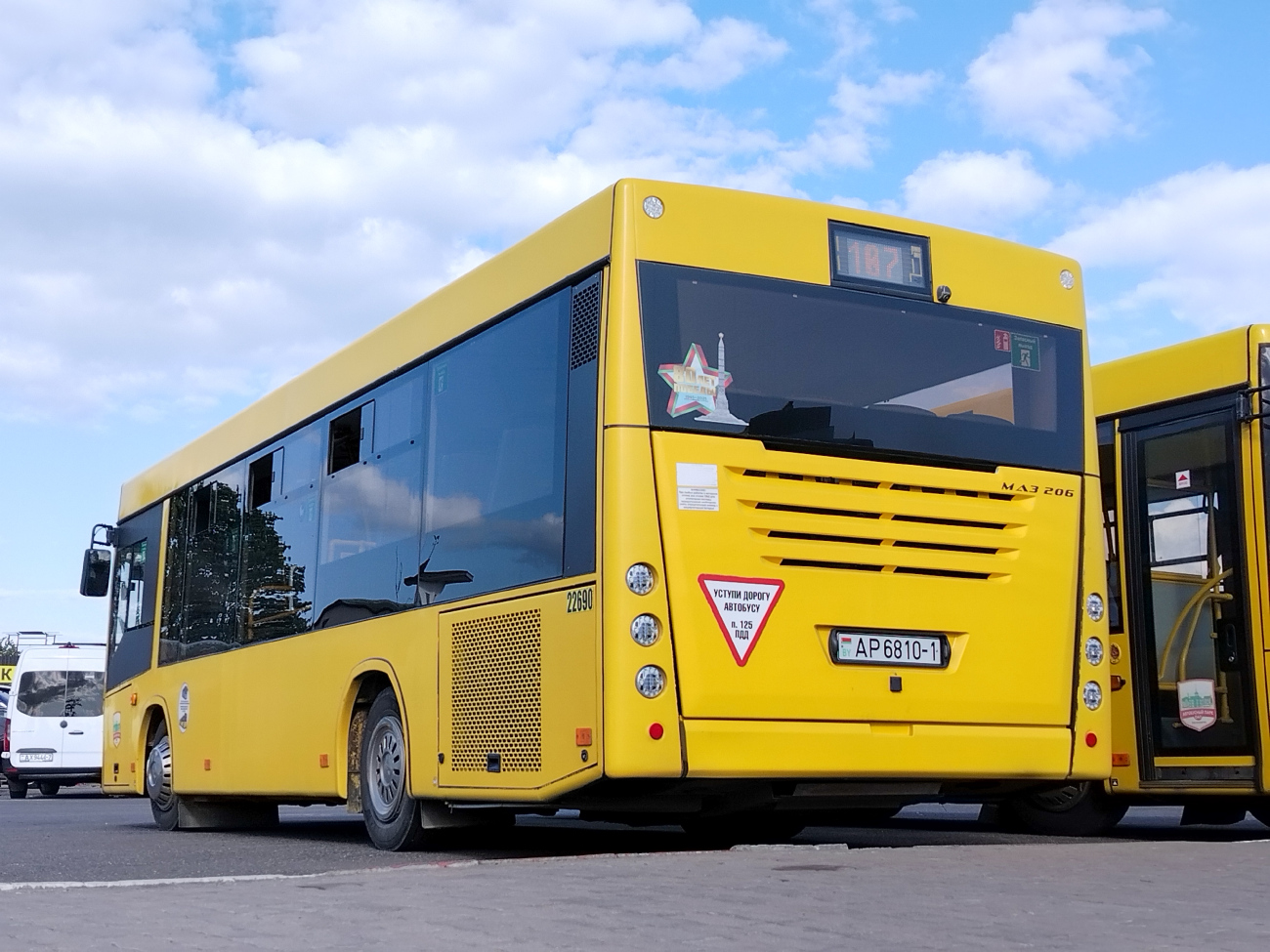 Baranovichi, MAZ-206.047 # 22680