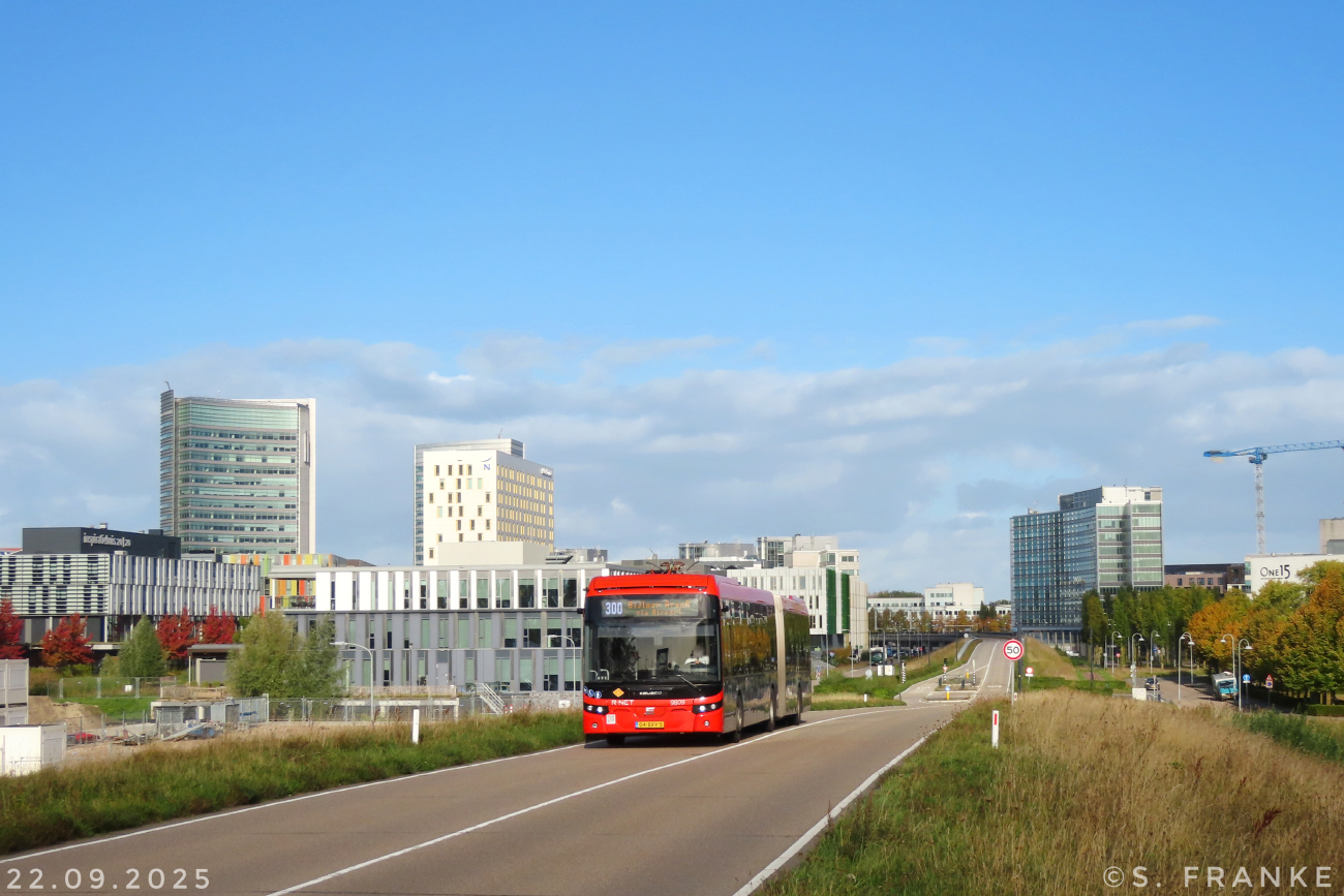 Haarlem, Ebusco 2.2 18M # 9809