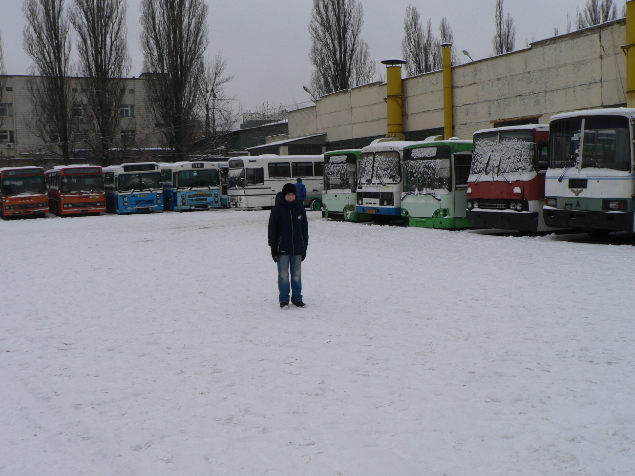 Kyiv, Bogdan А231 # 4293; Kyiv, Ikarus 250.** # 2712; Kyiv, LAZ А141 # 2203; Kyiv — Miscellaneous photos