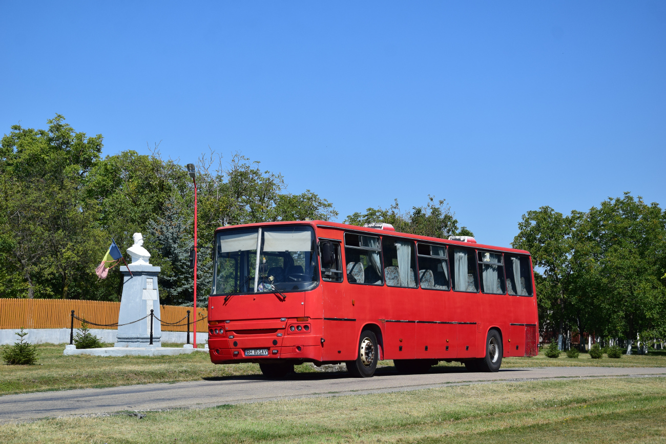 Valea lui Mihai, Ikarus 250.** # BH 85 SAV