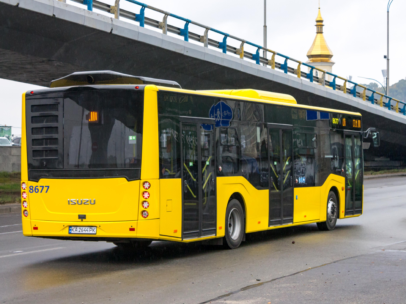 Kyiv, Anadolu Isuzu Citiport 12 # 8677