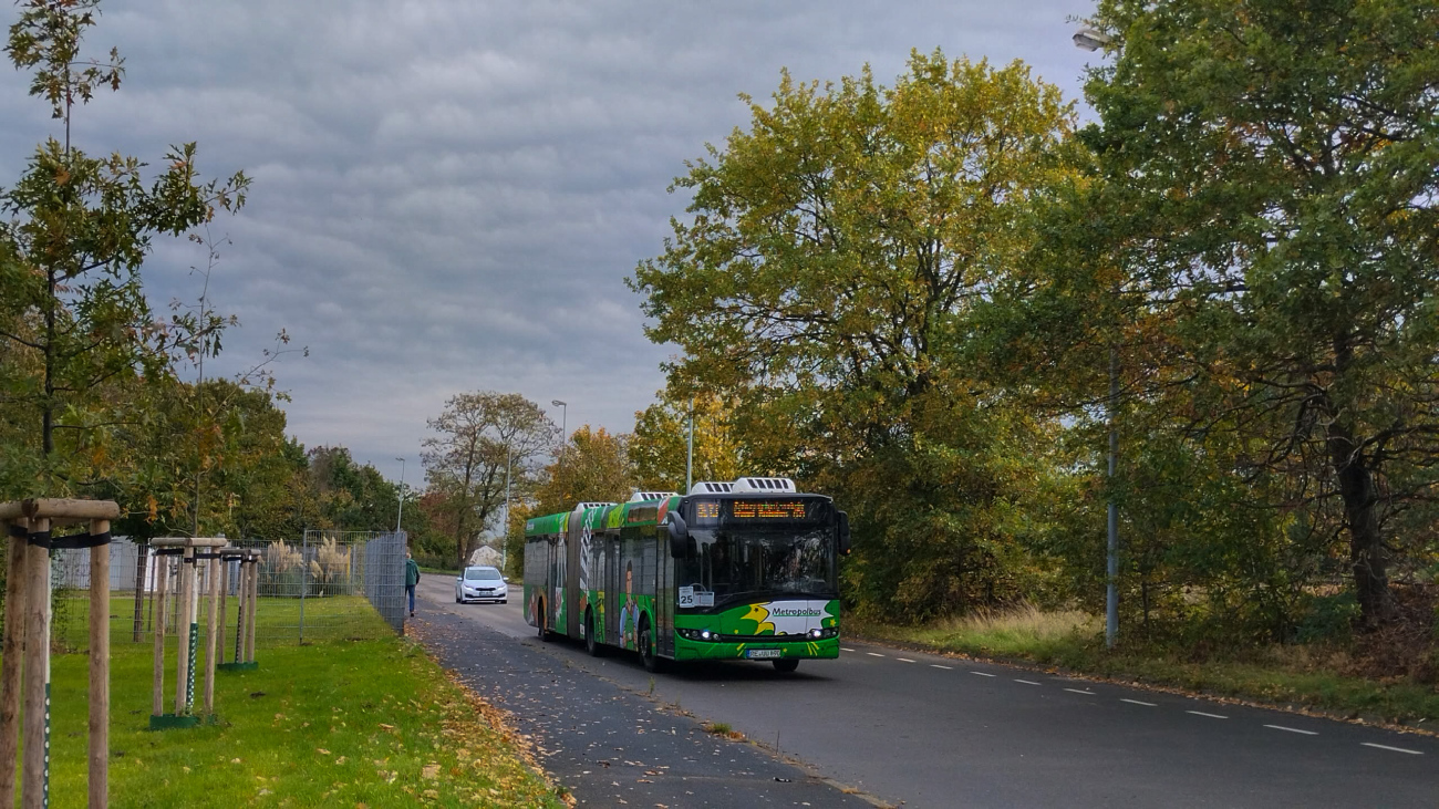 Recklinghausen, Solaris Urbino III 18 # 304; Oberhausen — Ersatzverkehr Generalsanierung Oberhausen — Emmerich