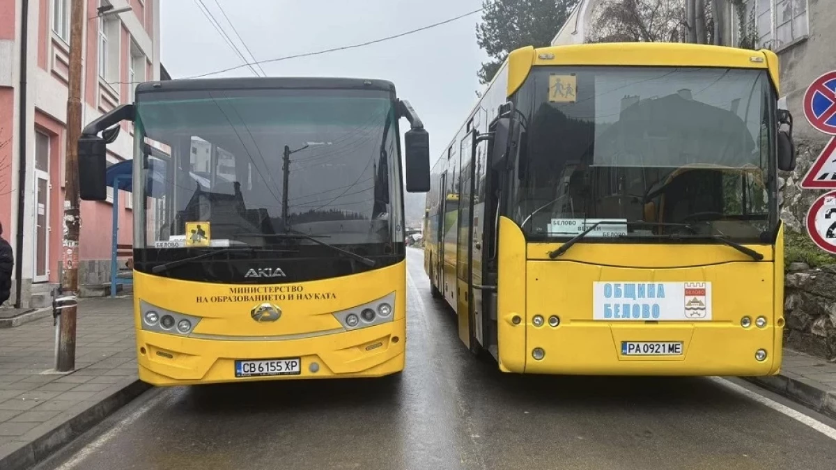 Belovo, Akia Ultra L9 # 6155; Belovo, Fast Scoler II # 0921